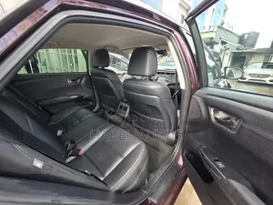 Toyota Avalon XLE FWDSedan (3.6L 6cyl 6A) 2016 Burgundy