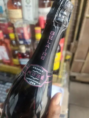 Luc Bellaire (Rare Rose)