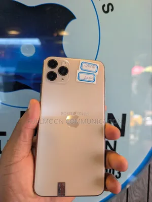 Apple iPhone 11 Pro Max 64 GB Gold