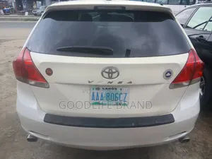 Toyota Venza Limited 2012 Off white