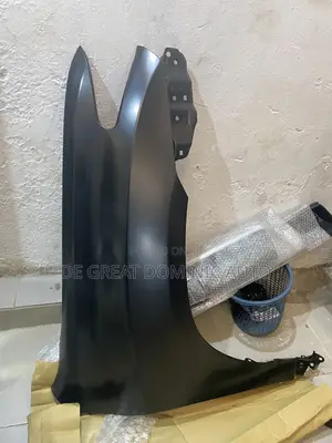 One Side Fender for Toyota Highlander 2012