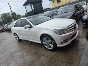 Mercedes-Benz C300 2009 White