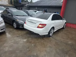 Mercedes-Benz C300 2009 White