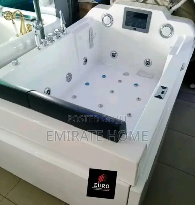 Executive Double Jacuzzi With Television