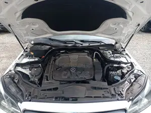 Mercedes-Benz E350 2016 White