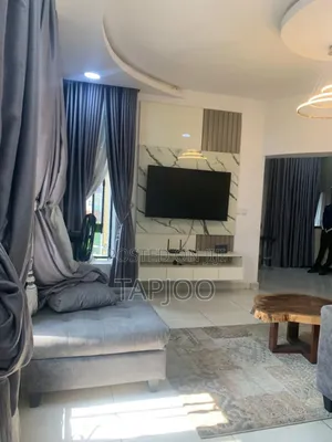 2bdrm Apartment in Lekki Phone One for rent