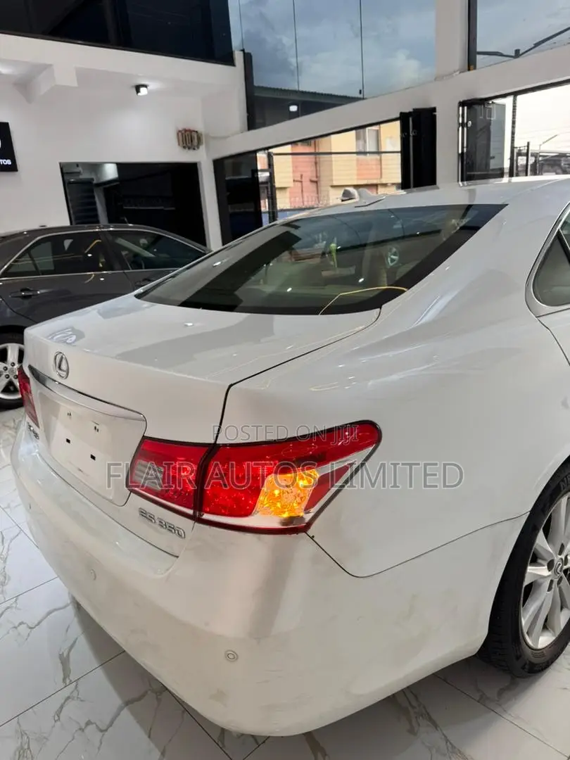 Lexus ES 350 2010 White
