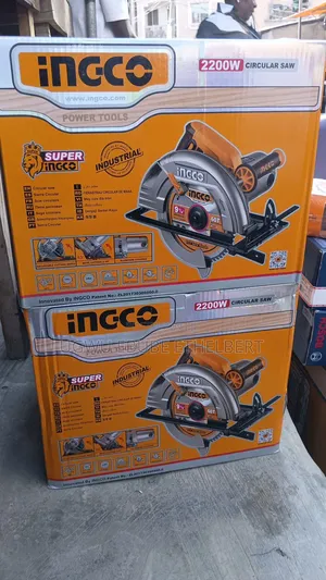 Inc Co Circular Saw 2200w