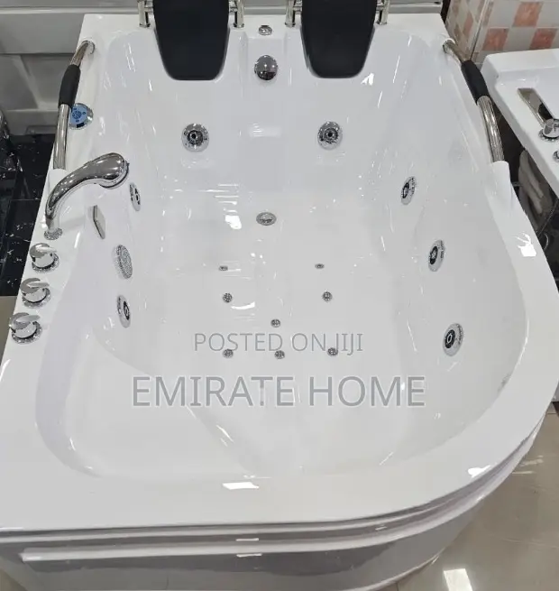 Conner England Double Jacuzzi