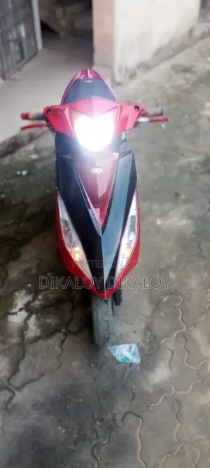 Kymco 2020 Red
