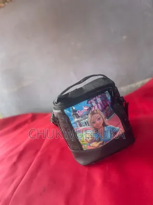 Lunch Boxes for School With a Good Leather Material