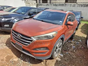 Hyundai Tucson Limited AWD 2016 Orange