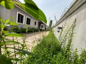 3bdrm Bungalow in City, Galadimawa for sale