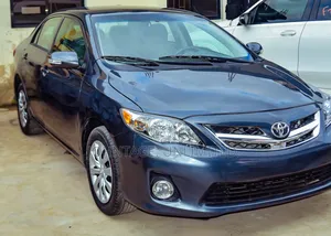 Toyota Corolla LE 4dr Sedan (1.8L 4cyl 4A) 2010 Blue
