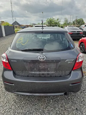 Toyota Matrix 2010 Gray
