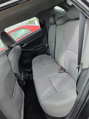 Toyota Matrix 2010 Gray