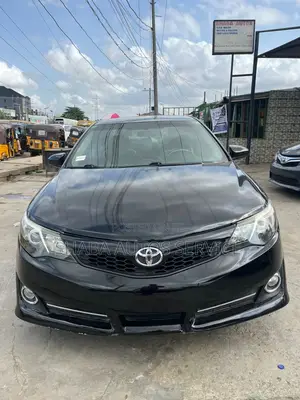 Toyota Camry SE 4dr Sedan (2.5L 4cyl 6A) 2012 Black