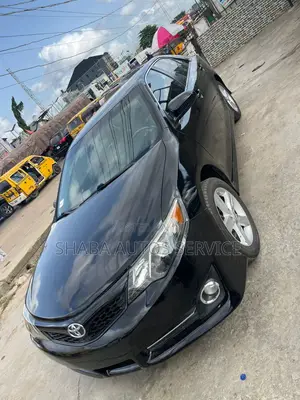 Toyota Camry SE 4dr Sedan (2.5L 4cyl 6A) 2012 Black