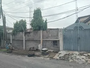 5bdrm House in Obafemi Awolowo Way for sale