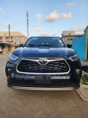 Toyota Highlander Platinum 2021 Black