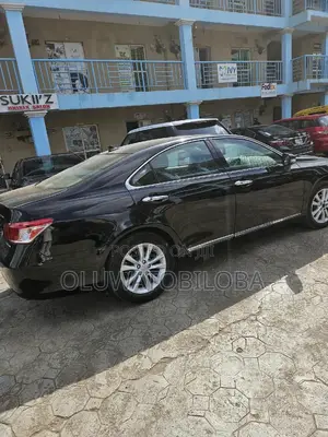 Lexus ES 350 2011 Black