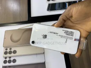 Apple iPhone XR 128 GB White