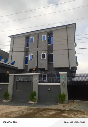 2bdrm Block of Flats in Fo1, Kubwa for rent