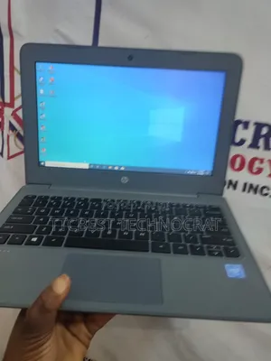 Laptop HP Stream 11 Pro G4 EE 4GB Intel Celeron SSD 60GB
