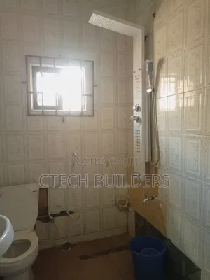 5bdrm Duplex in Benin City for rent