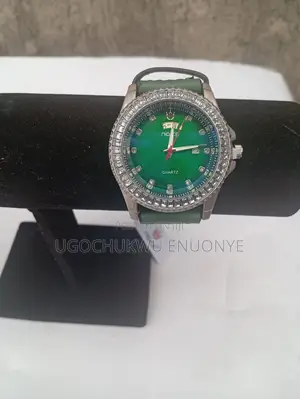 Luxury Green Quartz Leather Wrist Watch