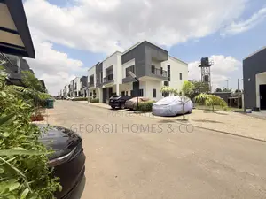 4bdrm Townhouse/Terrace in Life Camp for sale