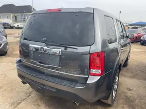 Honda Pilot 2012 Gray