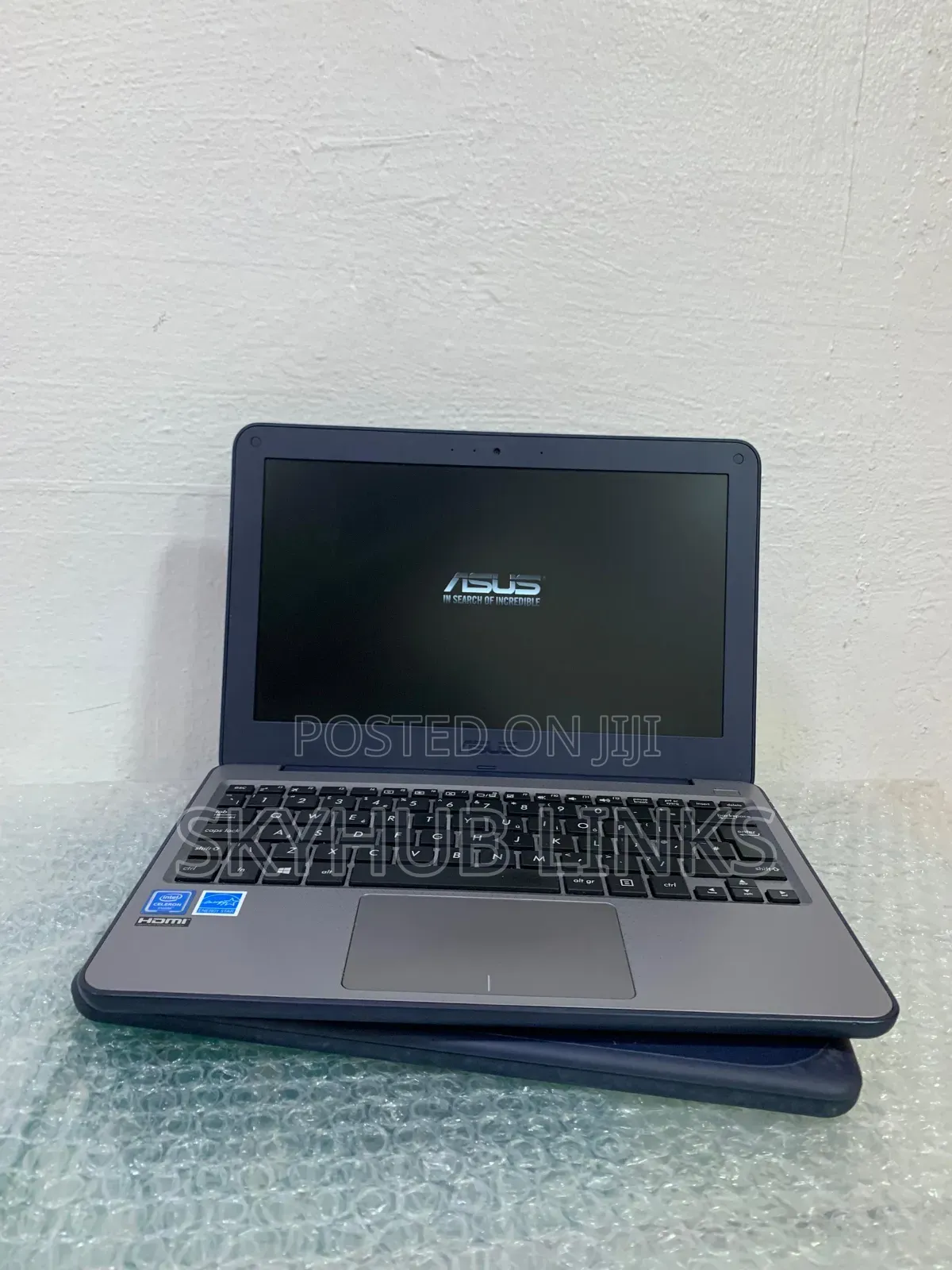 Laptop Asus E203NA 4GB Intel Celeron SSD 60GB