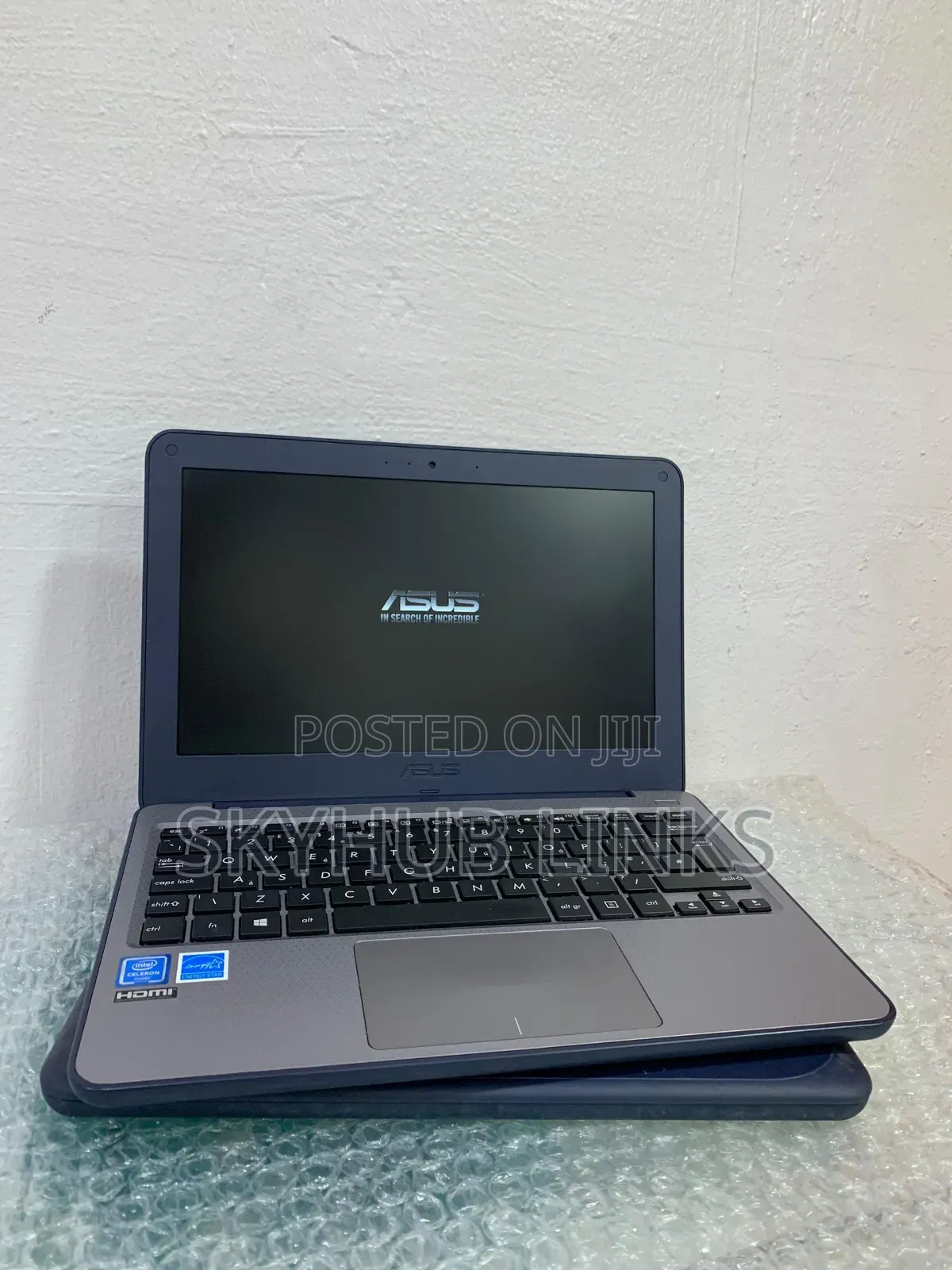 Laptop Asus E203NA 4GB Intel Celeron SSD 60GB