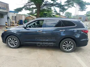 Hyundai Santa Fe 2017 Gray