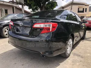 Toyota Camry LE 4dr Sedan w/Prod. End 11/13 (2.5L 4cyl 6A) 2014 Black