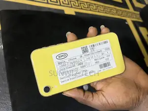 Apple iPhone XR 64 GB Yellow