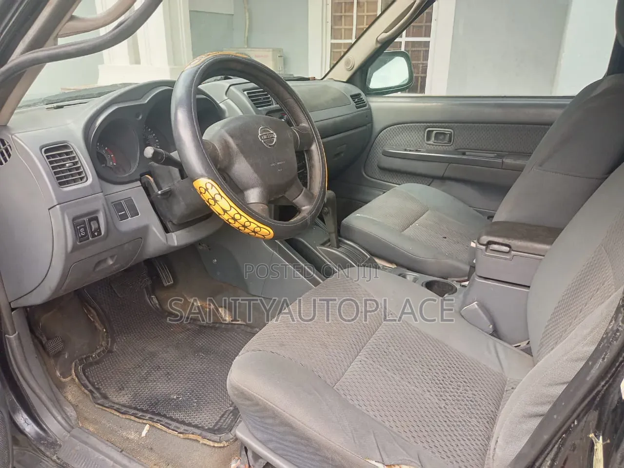 Nissan Xterra Automatic 2004 Black