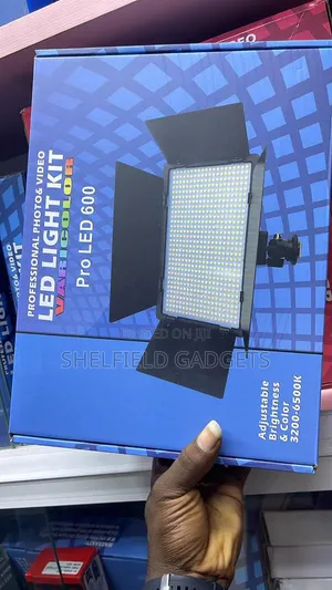 Led 600 Video Light With Stand