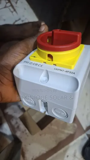 Isolator Switch (In-Box)