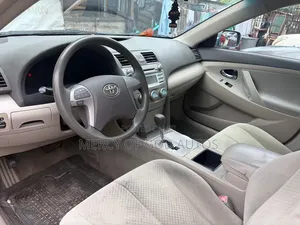 Toyota Camry LE 4dr Sedan (2.4L 4cyl 5A) 2009 Green