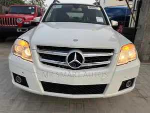 Mercedes-Benz GLK-Class 350 4MATIC 2012 White