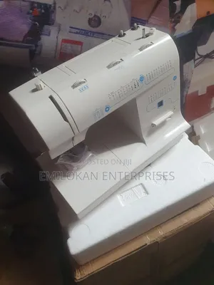 Beautiful Multi-Function Domestic Sewing and Zig Zag Machine