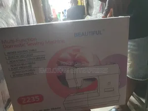 Beautiful Multi-Function Domestic Sewing and Zig Zag Machine