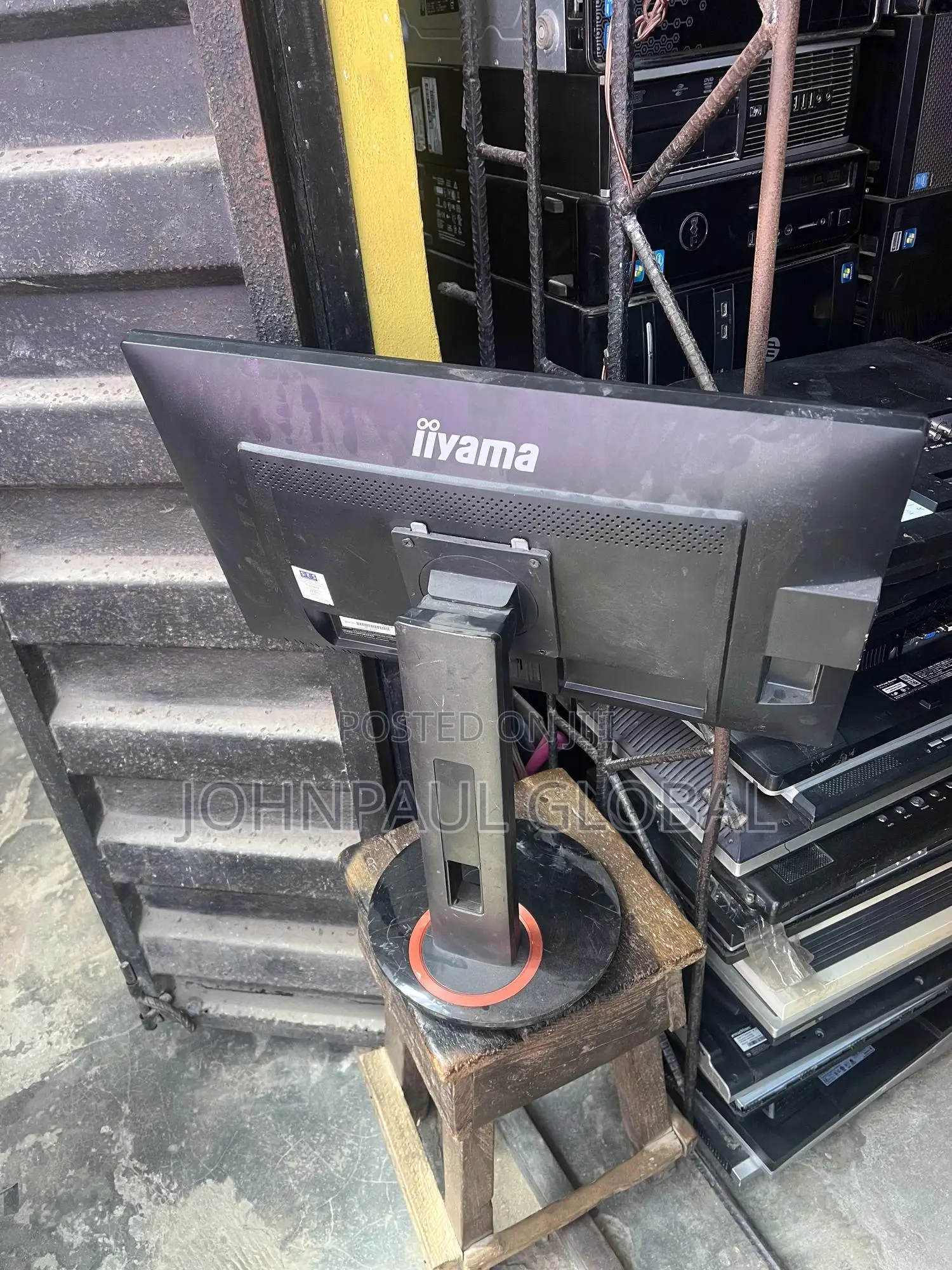 24inches Monitor With Hdmi