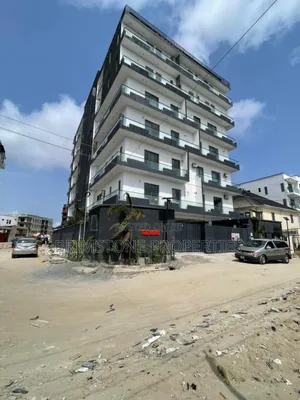 Furnished 2bdrm Apartment in Lekki Phase 1 for sale