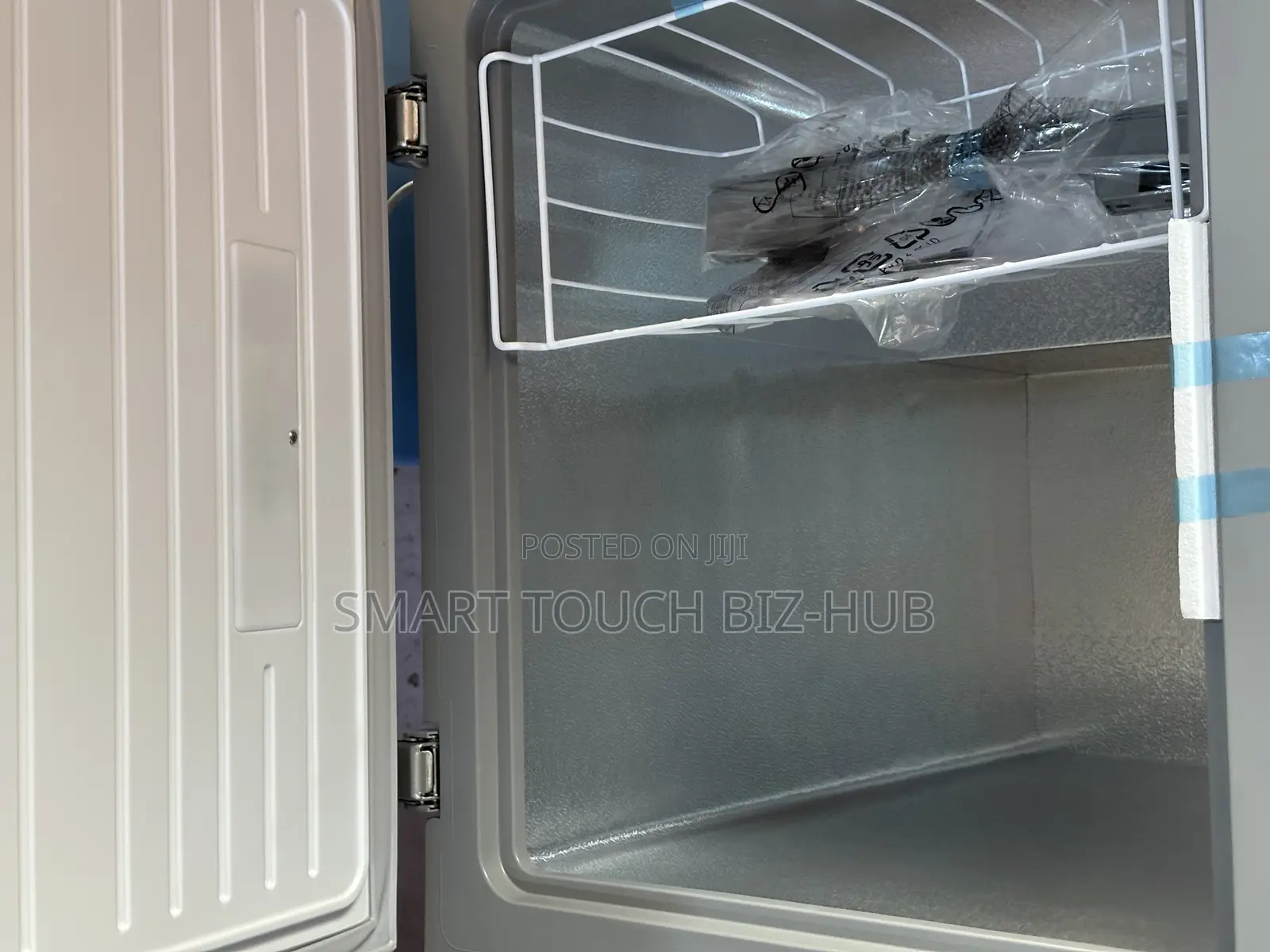 Midea Chest Freezer