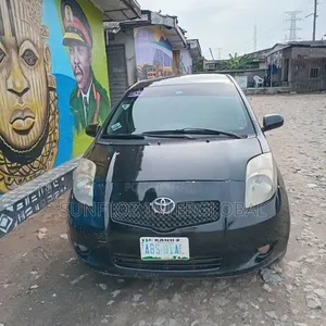Toyota Yaris 2008 Blue