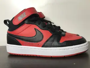 Nike Sneakers - Size 38 - SALE