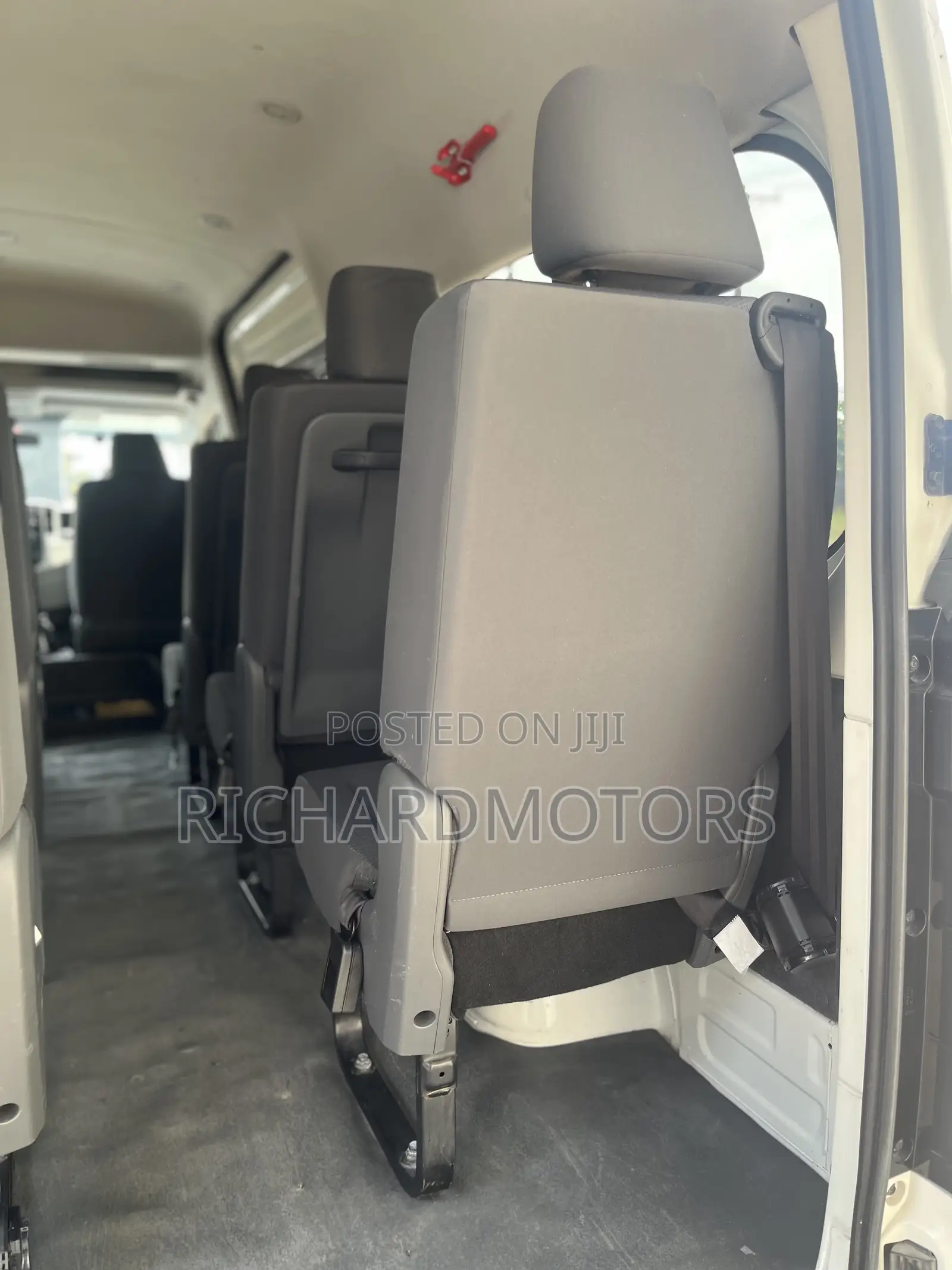 Toyota HiAce 2020 White